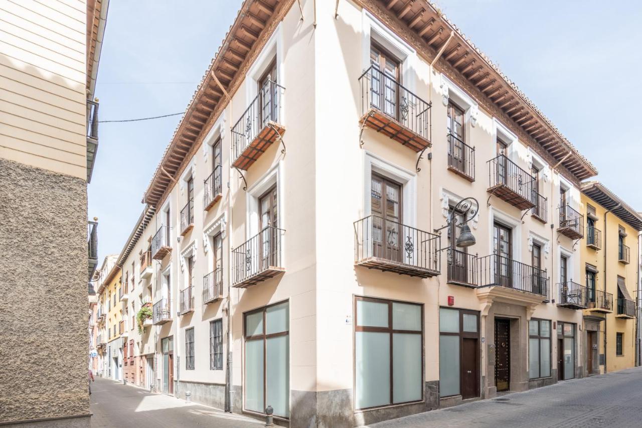 Apartamentos Luna Suites Palacio Dorita Granada Exterior foto