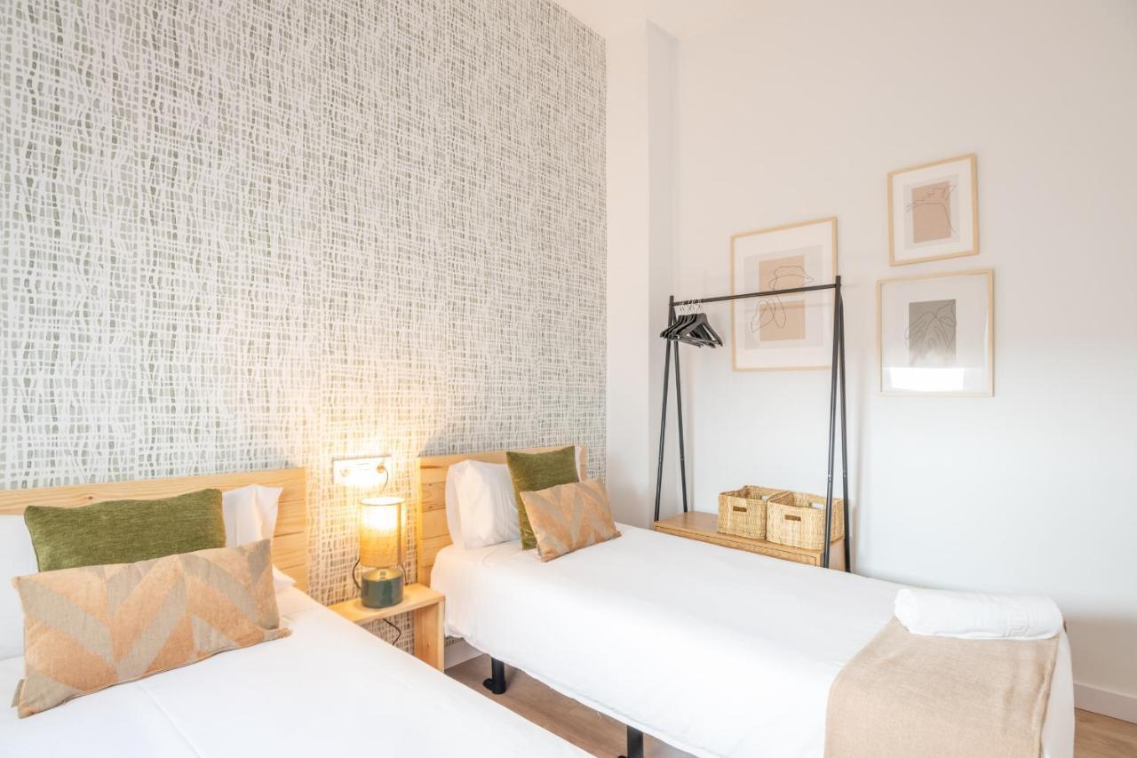 Apartamentos Luna Suites Palacio Dorita Granada Exterior foto